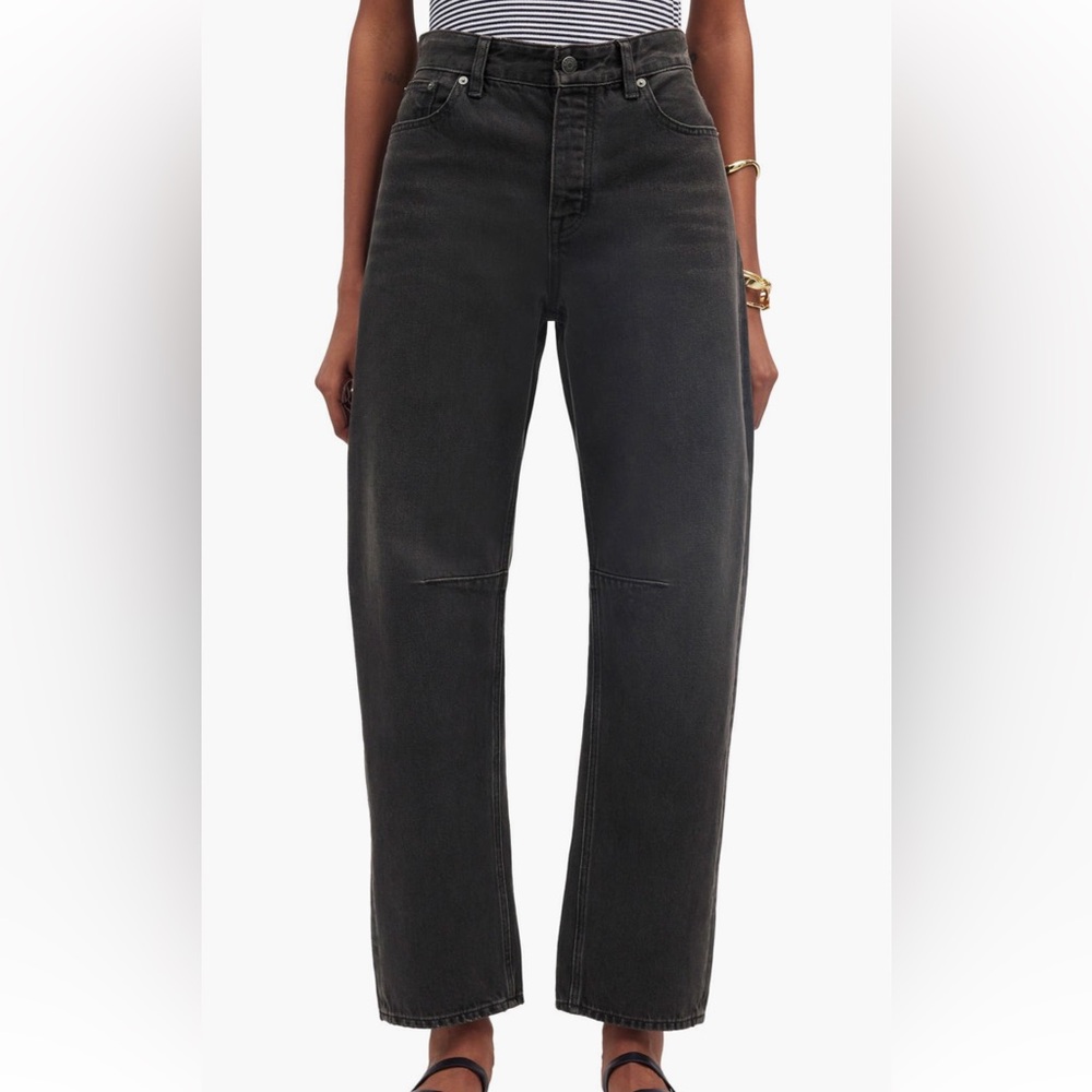 Madewell Darted Barrel Leg Jeans